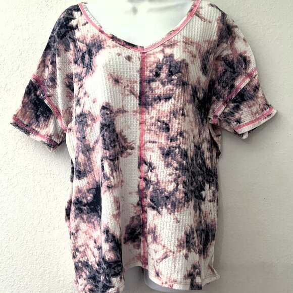 VANILLA BAY TIE DYE WAFFLE WEAVE TOP - Picture 1 of 10